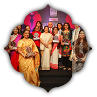 A photo opportunity with ‘Devis’, Sushma Swaraj and Prabhu Chawla