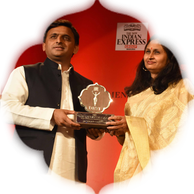 Dr Tulika Chandra, medical practitioner receives the award for helping save precious lives