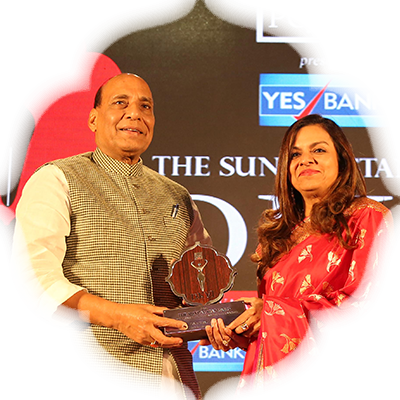 Art Impresario Sangita Jindal receiving the Devi Award in Delhi.