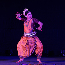Aruna Mohanty's captivating solo performance