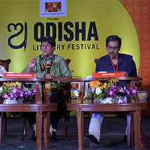 Panelists Debi Prasanna Pattanayak, Soumya Ranjan Patnaik, Jatin Nayak and Subhashish Panigrahi on 'Can Technology Rekindle Interest in Odia Writing'