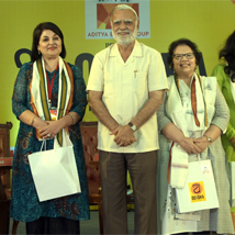 (L-R) Writer Shanta Gokhale, Author Kishwar Desai, Editorial Director of The New Indian Express Prabhu Chawla, Journalist Minnie Vaid, <br/>Writer Samhati Arni and writer Deepanjana Pal posing for the shutterbug after the 'Women Voices : Waiting to be Heard' session