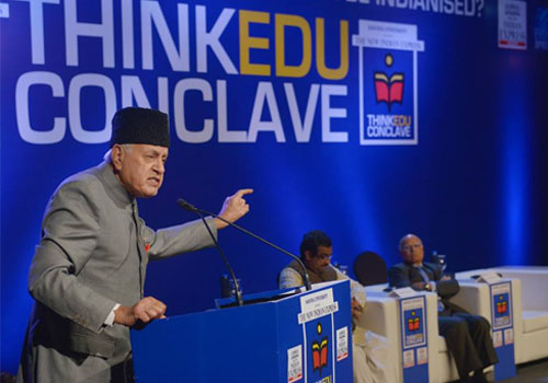 Farooq Abdullah, Former Union Minister makes a point during his session on Does our education system need to be Indianised