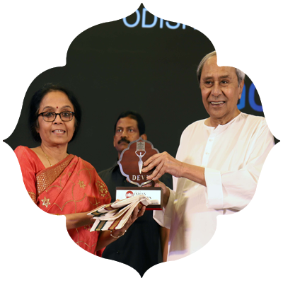 Former Chief Minister Naveen Patnaik presenting Odisha Devi Awards to Dr Mami Parila