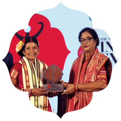 Raimati Ghiuria receving the Devi Awards