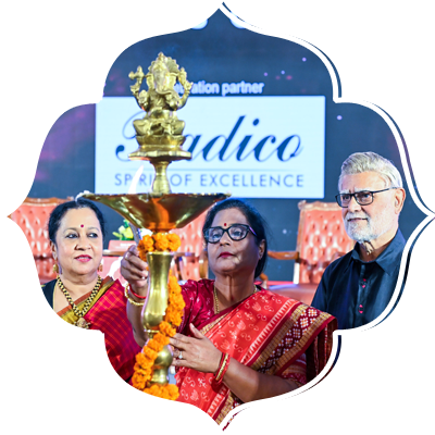 Odisha speaker Surama Padhy lighting the lamp at Devi Awards ceremony, also present TNIE CEO Lakshmi Menon, Editorial Director Prabhu Chawla, Resident Editor Siba Mohanty