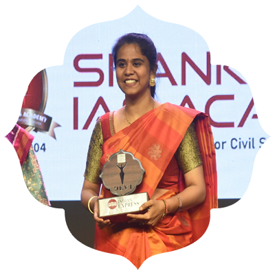 Rajavalli Rajiv, the embodiment of compassion and change, honoured with the prestigious Devi Award for her remarkable journey as a social entrepreneur.