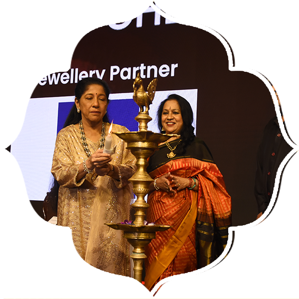 The 37th Devi Awards Chennai begins with a traditional lamp-lighting ceremony by chief guest Mallika Srinivasan, CMD , TAFE, PrabhuChawla , TNIE Editorial Director, Lakshmi Menon, CEO of The New Indian Express.