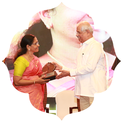 Usha Nangiar, a Koodiyattam artist received the Devi Award.