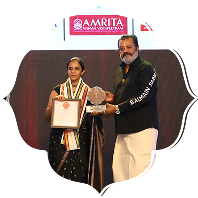 Celebrating tech-driven changemaker Reshma Suresh honoured at the Devi Awards Kochi 2026