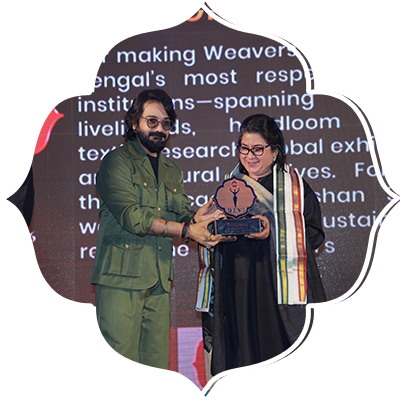 Preserving Bengal’s textile legacy-Darshan Shah honoured as Devi of Handmade at Devi Awards 2026.