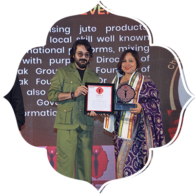 Blending purpose with enterprise-Chaitali Das honoured as Devi of Perseverance at Devi Awards 2026.