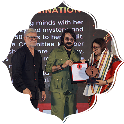 Celebrating imagination and storytelling as Dipanwita Roy receives the Devi of Imagination honour at Devi Awards 2026.